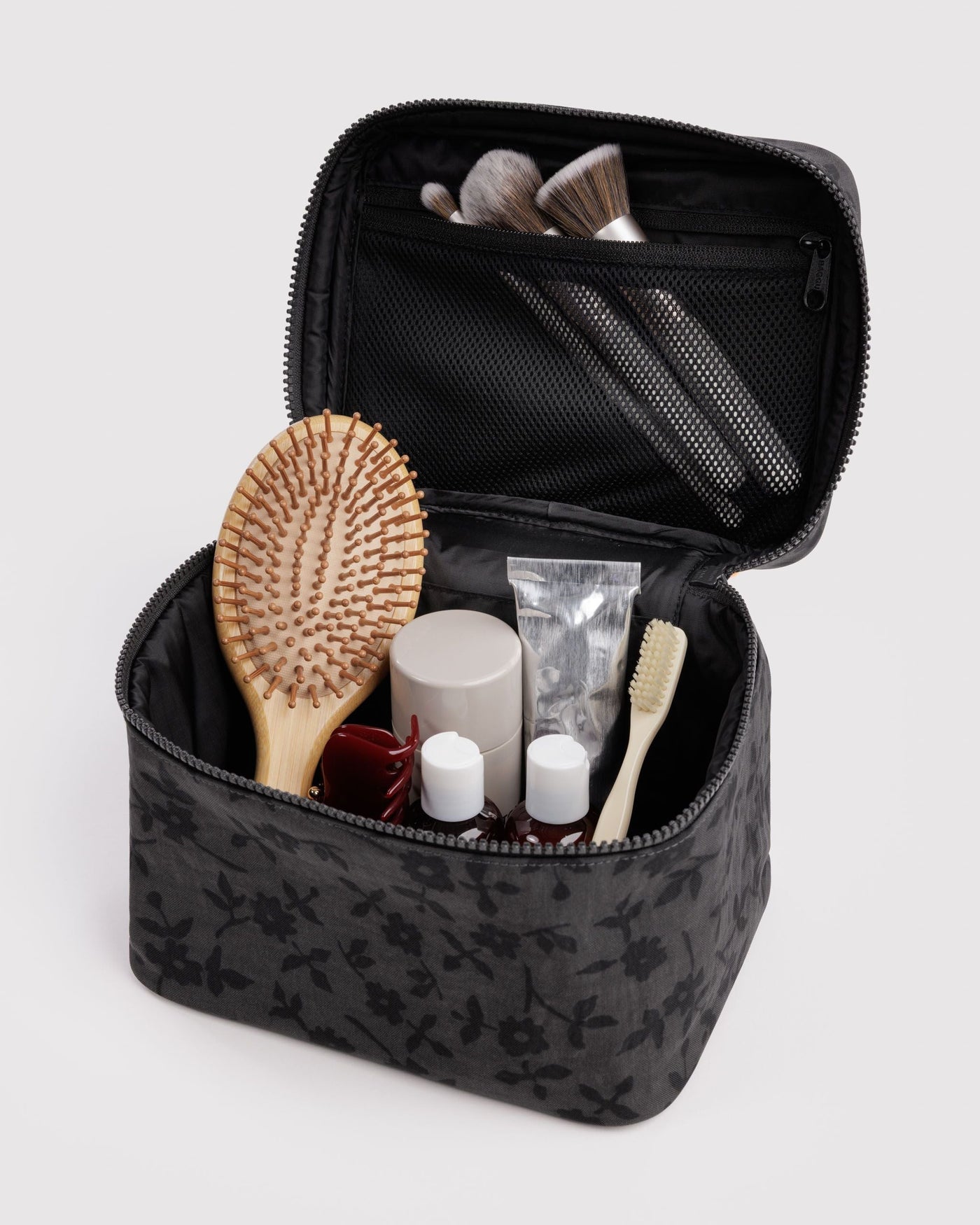 Large Cosmetic Case Z6