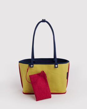 Medium Nylon Reversible Tote F9