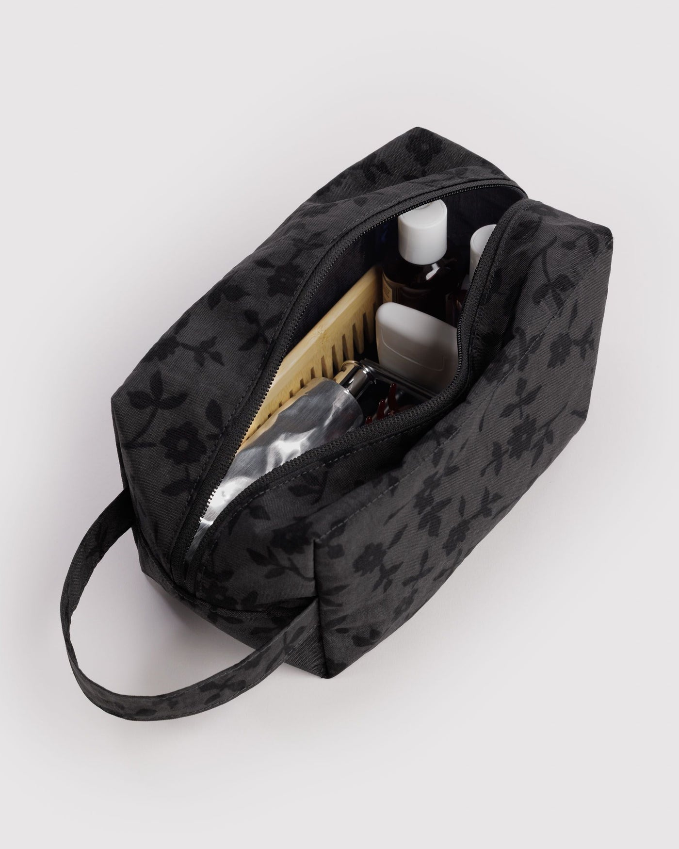 Dopp Kit Q8
