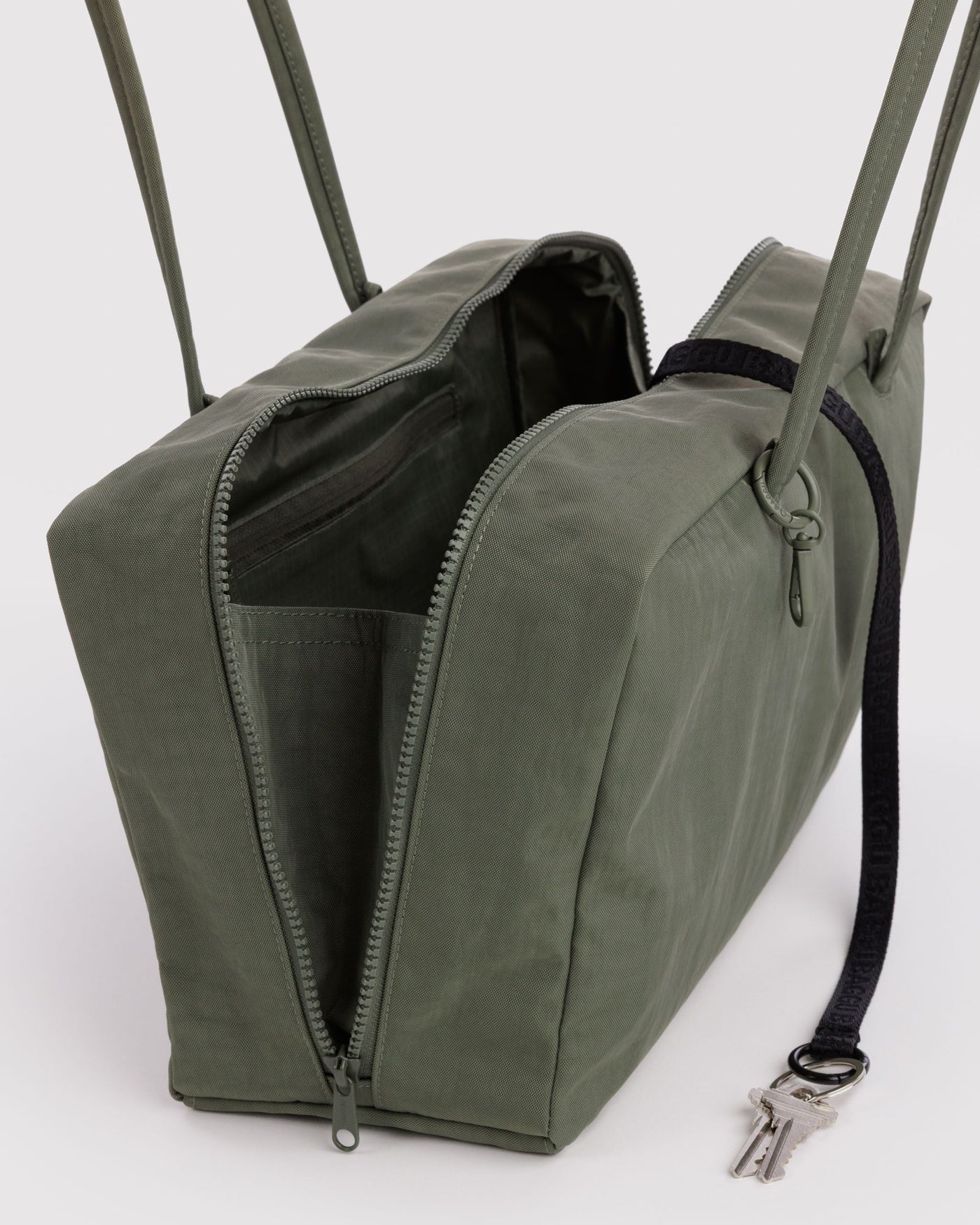 Medium Nylon Bowler Bag O4