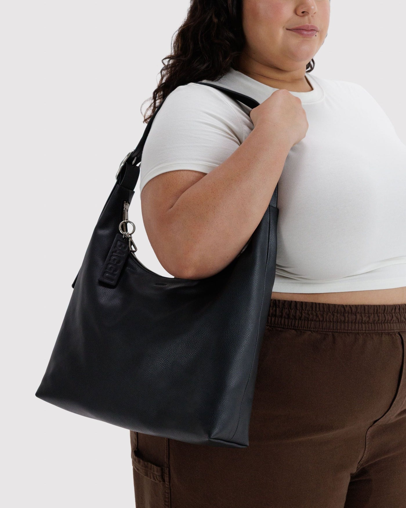 Recycled Leather Shoulder Bag D9